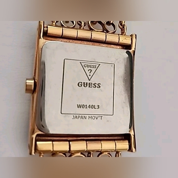 Guess W0140L3 women's Rose Gold Jewel Watch Collection, Silk Bracelet Timeless - Picture 6 of 8